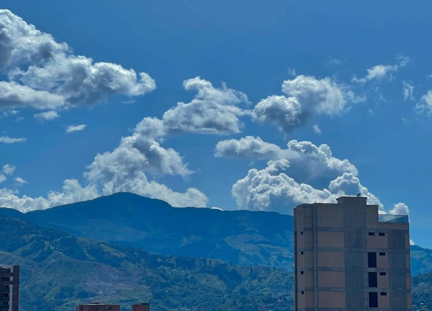 Step Into Style! Apartment Medellin